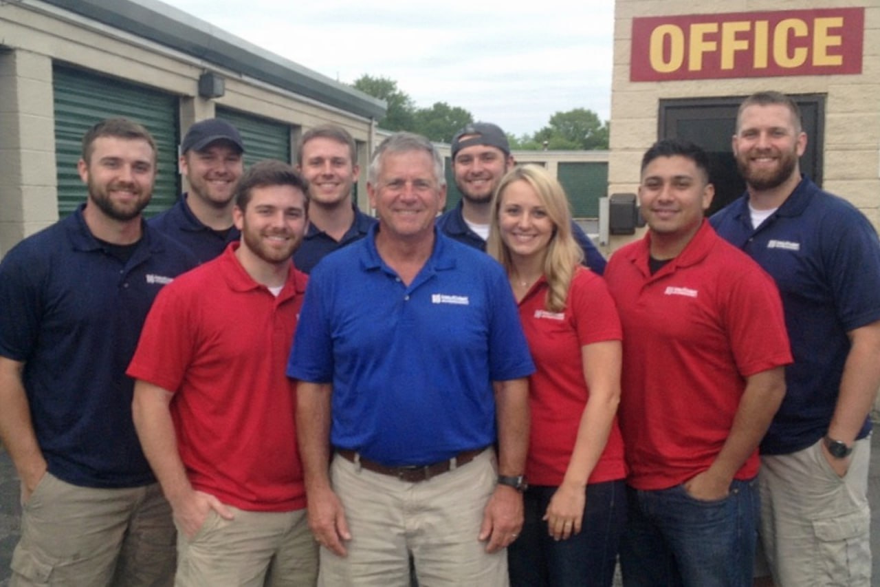 Water damage restoration professionals in Glendora, CA